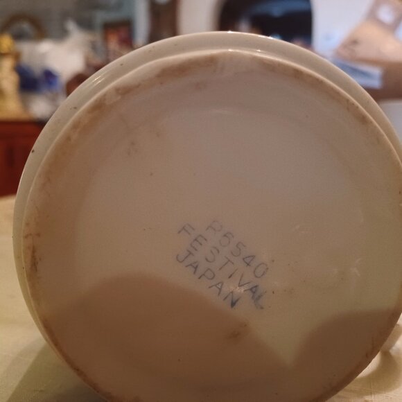 Vintage Retro Coffee Mug White & Green Daisies - Picture 4 of 4